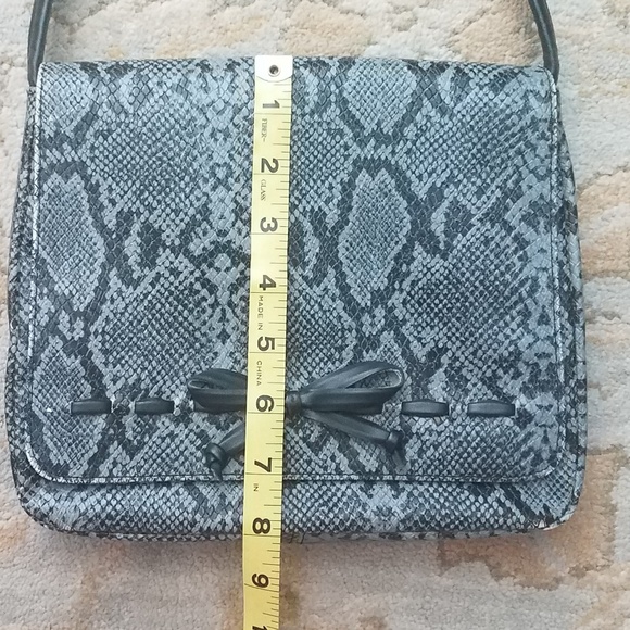 Relic Purse - Picture 6 of 8